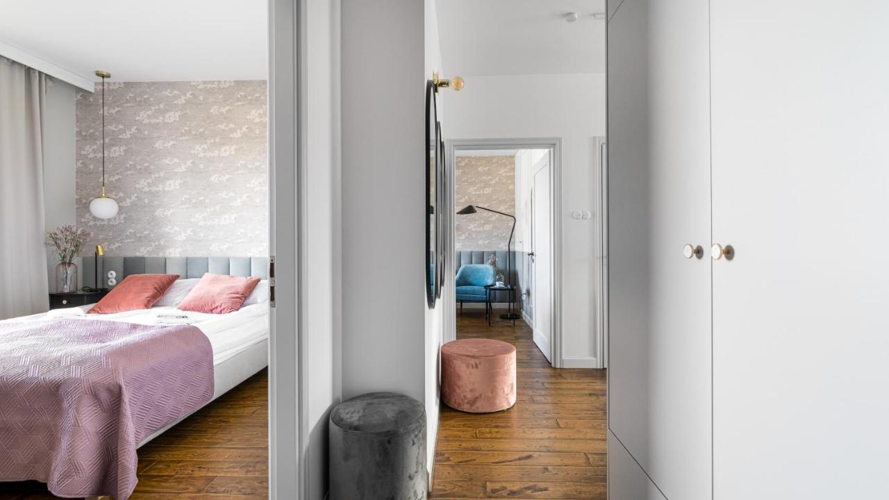 Comfy Apartments - Lastadia Lux Гданск Екстериор снимка